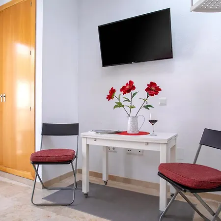 Sunstay - Loft With Terrace City Center Apartment